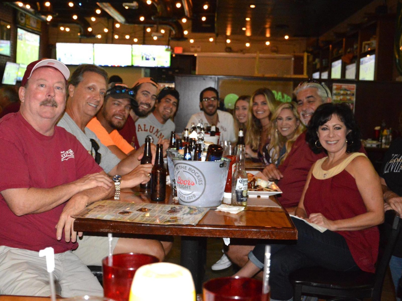 Florida State Fans – Slackers Bar & Grill